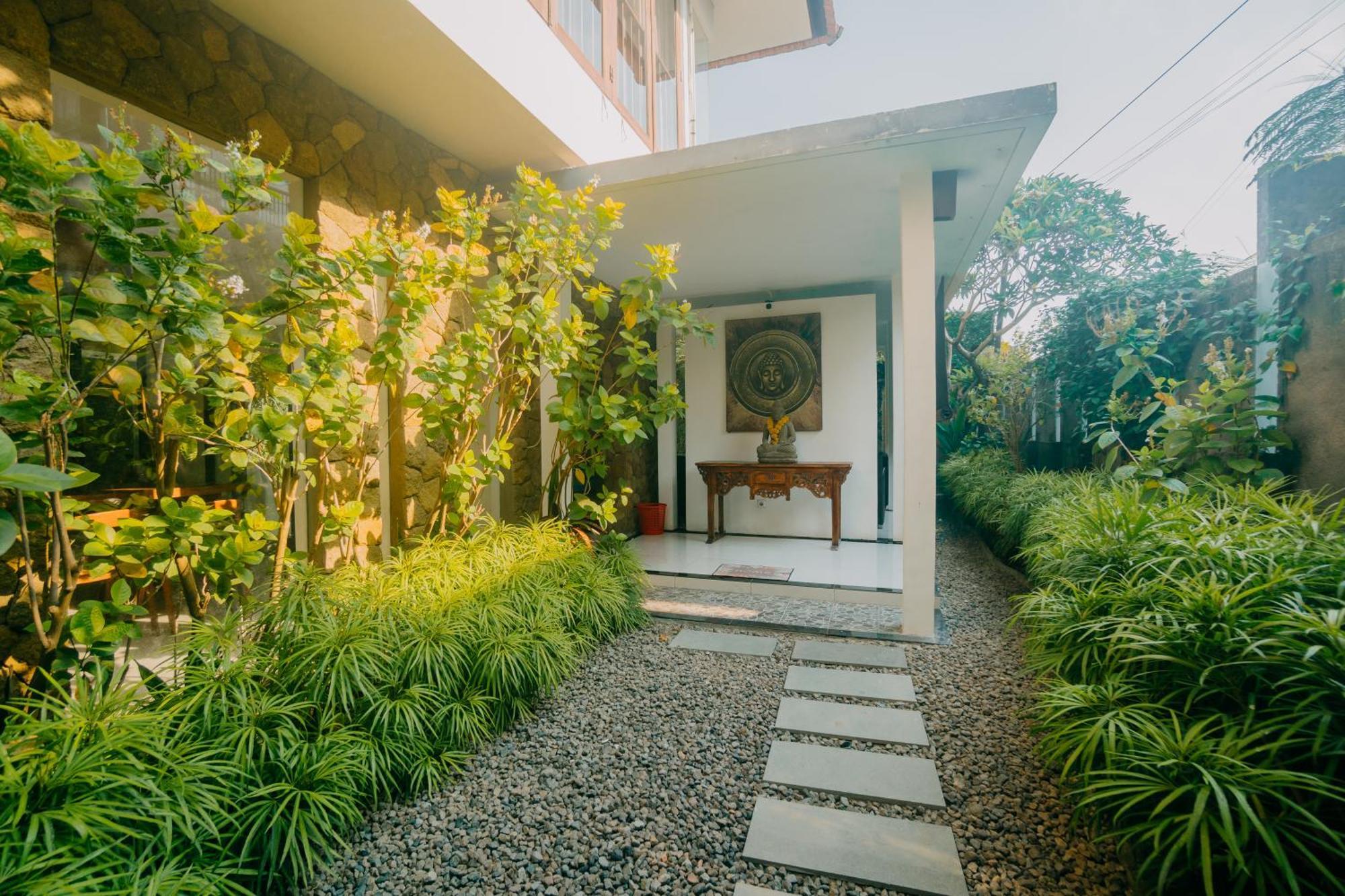 Villa C31 Seminyak Екстериор снимка